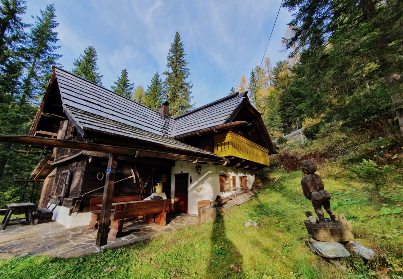 Blockhütte in Bad Kleinkirchheim - Chalet Hüttentraum by Globalimmoservice