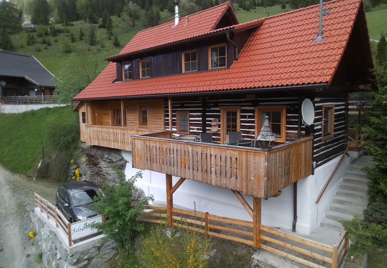 Ferienhaus in Ebene Reichenau - Felsenhütte by Globalimmoservice